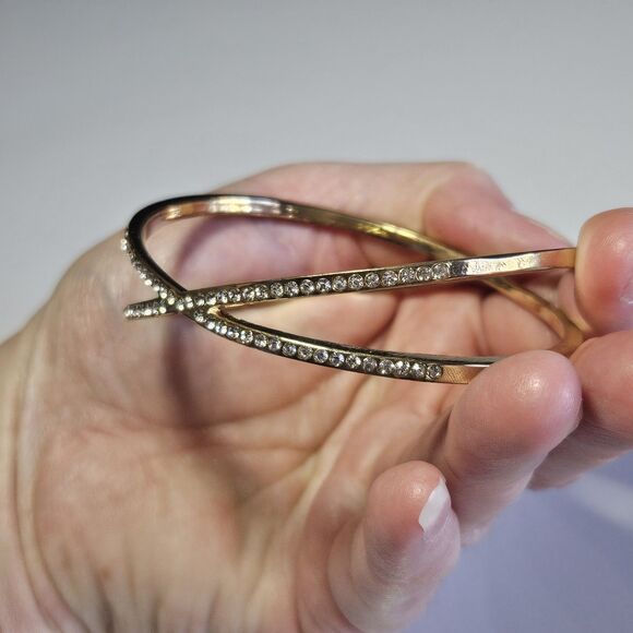 Gold Tone Criss Cross Clear Rhinestone Bangle Bracelet 7.25" - Picture 2 of 12